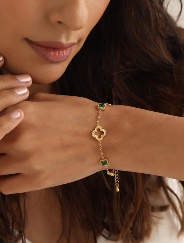 Iris Clover Bracelet