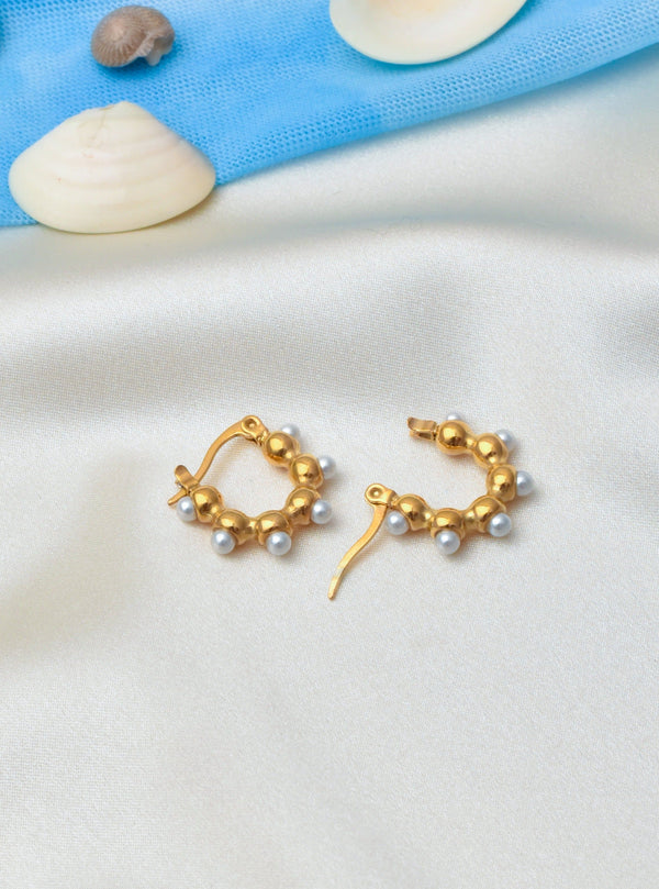 Mykonos Pearl Hoops