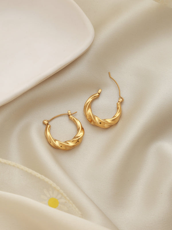 Simple Croissant Hoop Earrings