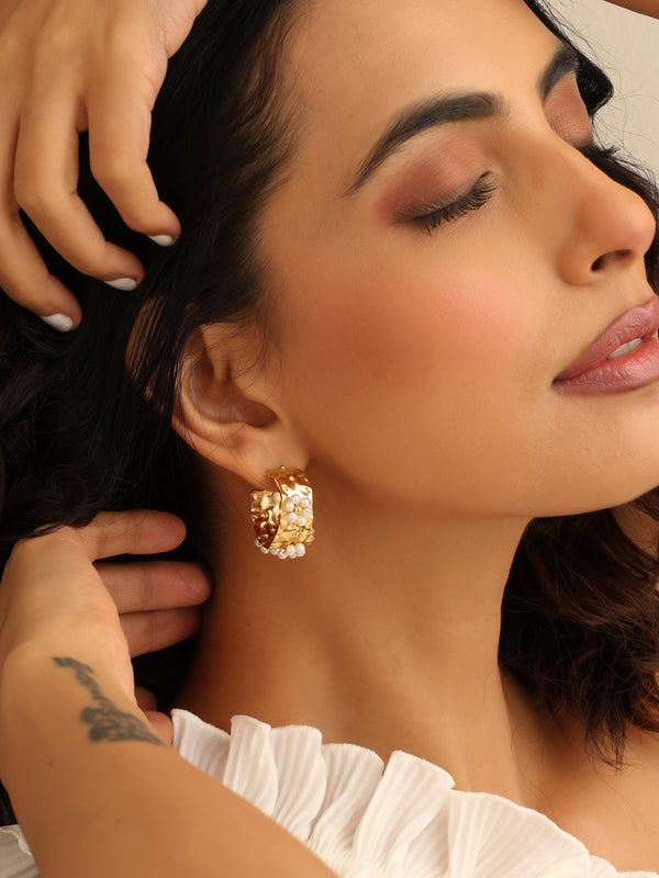 Vintage Daisy Hoop Earrings