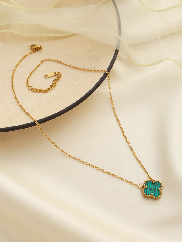 Green Clover Necklace