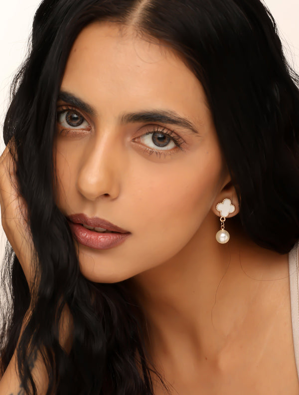 Clover Leaf Pearl Drops