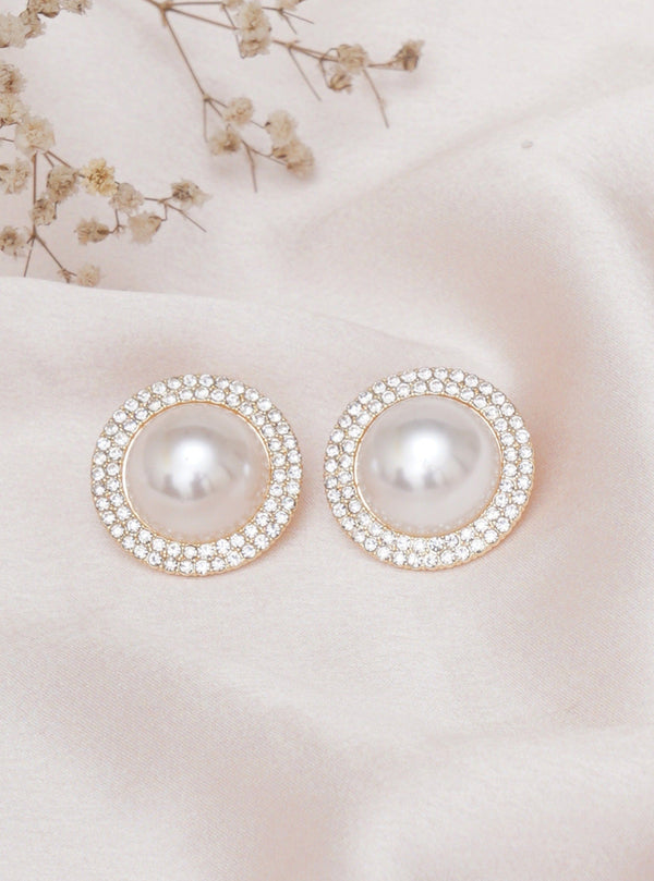 Elite Pearl Studs