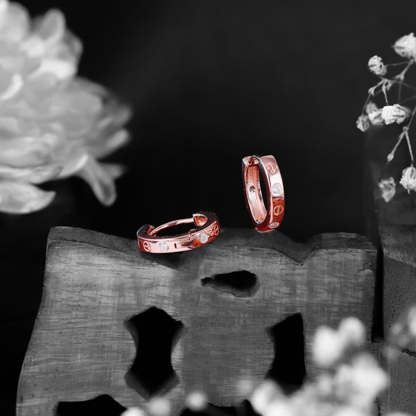 Icona Screw-Set Diamond Huggies