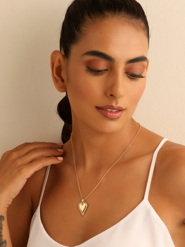 Savy Heart Necklace