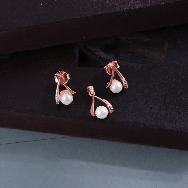 PEARL DROP PENDANT & EARRING SET
