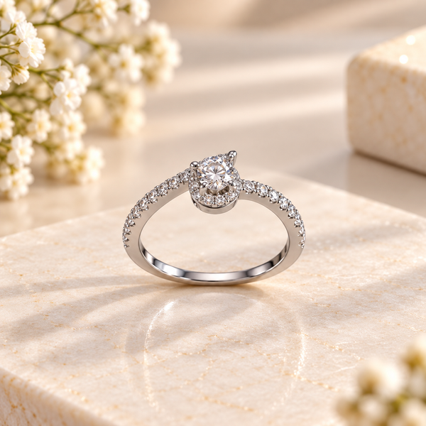 Round Cut Moissanite Halo Solitaire Ring