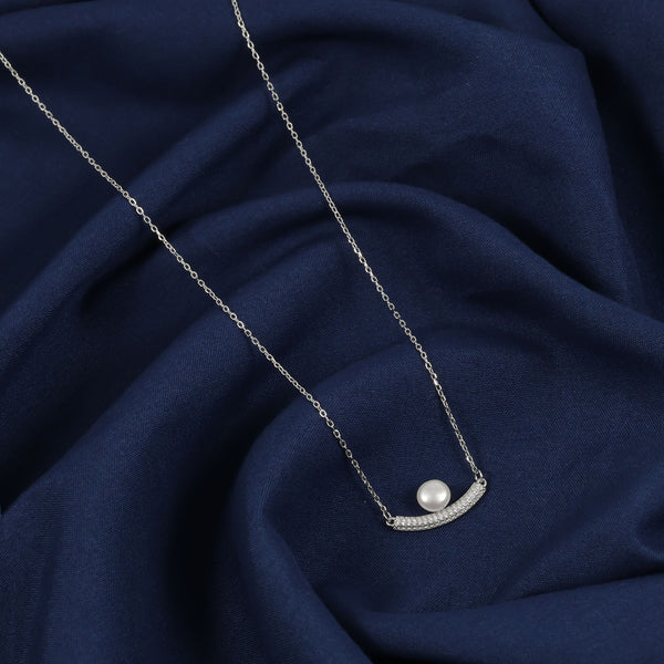 Silver Pearl Curve Necklace
