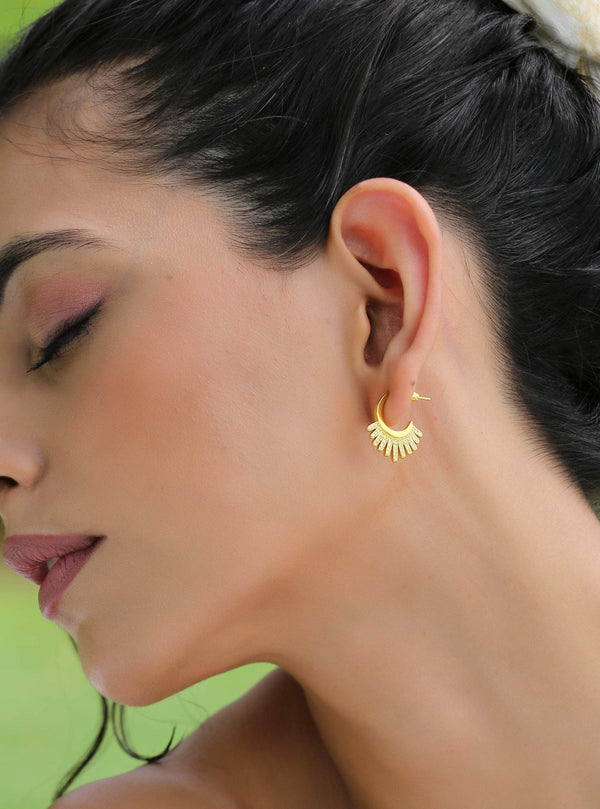 Sunshine Zirconia Huggies